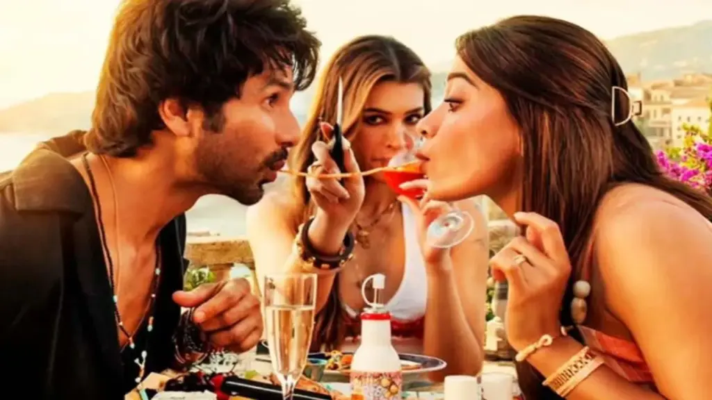 Cocktail 2 Opening Weekend Box Office: Shahid Kapoor, Kriti Sanon, & Rashmika Mandanna’s film collects Rs 16.50 crore on Day 3, grosses 44.50 crore Shahid Kapoor, Kriti Sanon, & Rashmika Mandanna