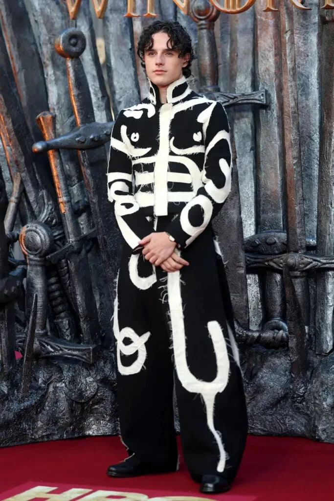 Harry Collett wearing Steve O. Smith at the House of the Dragon Season 3 premiere in London