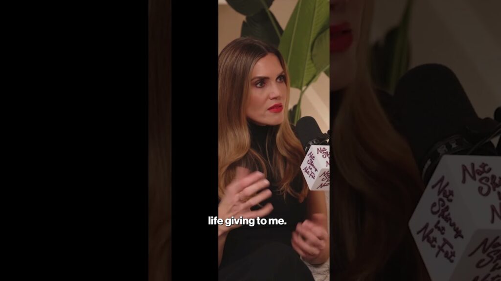 Mandy Moore talks ‘upsetting’ part of mom group drama #shorts Mandy Moore talks 'upsetting' part of mom group drama #shorts