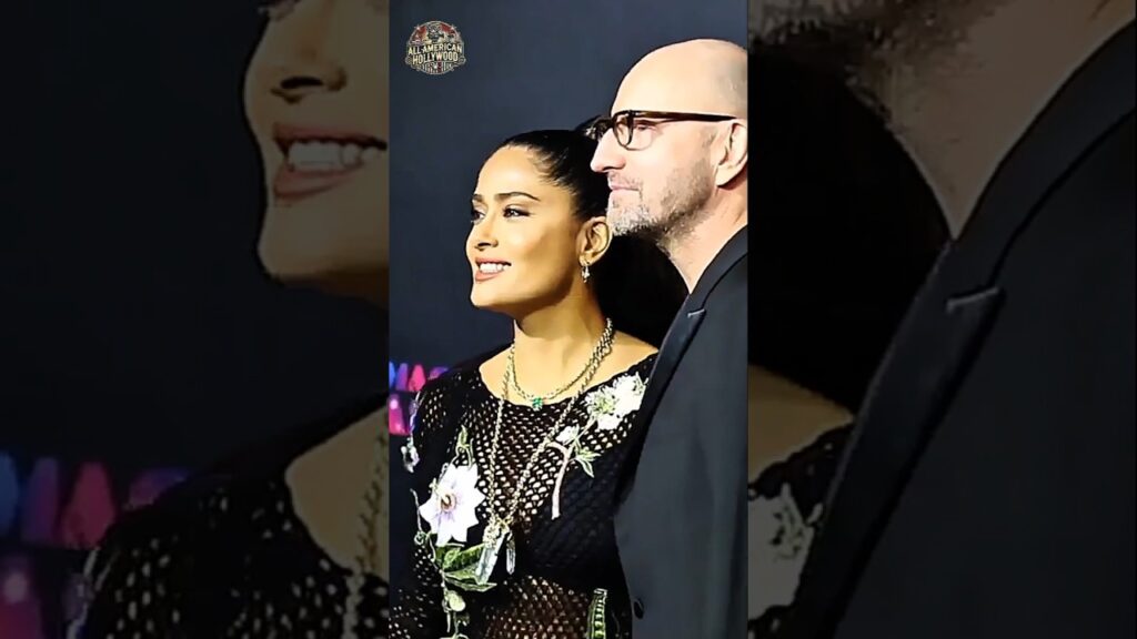 Salma Hayek shining on the red carpet ✨♥️ #salma