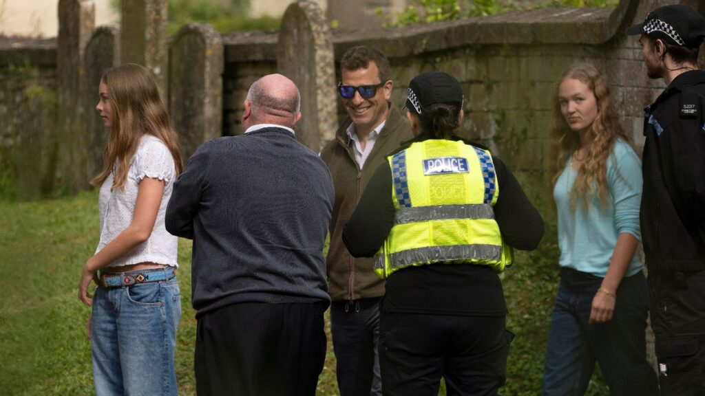 Prince Harry set to be no-show at cousin Peter Phillips’ wedding Daily Record