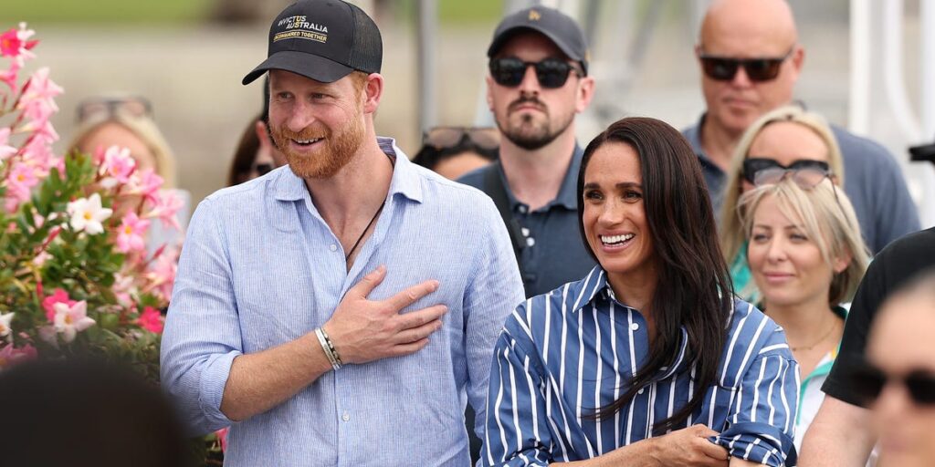 Meghan Markle and Prince Harry’s Close Friend: They Are “Like Every Other Family” Meghan Markle and Prince Harry’s Close Friend: They Are “Like Every Other Family”