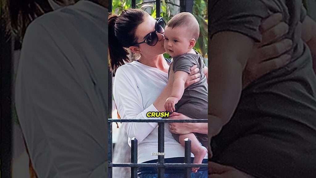 Anne Hathaway’s Son Is Obsessed With Moana 😂🌊