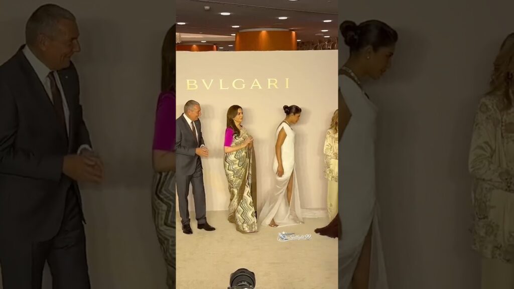 Nita Ambani, Isha Ambani & Priyanka Chopra ๐๐ฅ | Bvlgari Serpenti Infinito Launch ๐โจ Nita Ambani, Isha Ambani & Priyanka Chopra ๐๐ฅ | Bvlgari Serpenti Infinito Launch ๐โจ