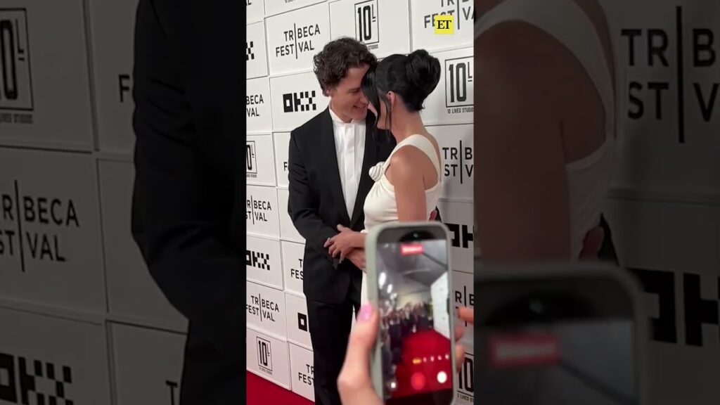#katyperry  and #justintrudeau make red carpet debut together at the #tribecafilmfestival