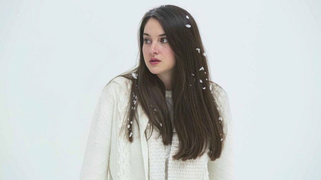 White Bird in a Blizzard | Full Movie Facts & Review in English | Shailene Woodley | Eva Green White Bird in a Blizzard | Full Movie Facts & Review in English | Shailene Woodley | Eva Green