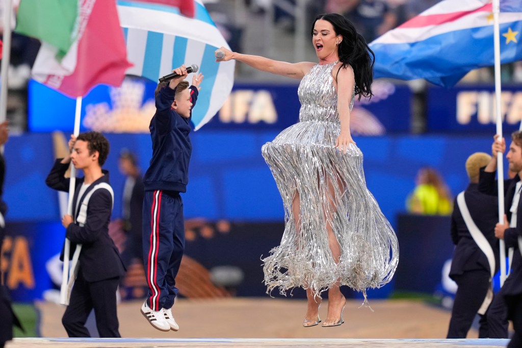Photos: US World Cup opener in Los Angeles Photos: US World Cup opener in Los Angeles