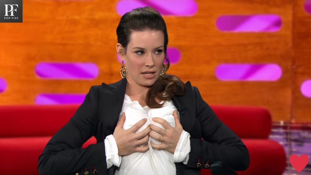 Evangeline Lilly Funny Moment Break Everyone Evangeline Lilly Funny Moment Break Everyone