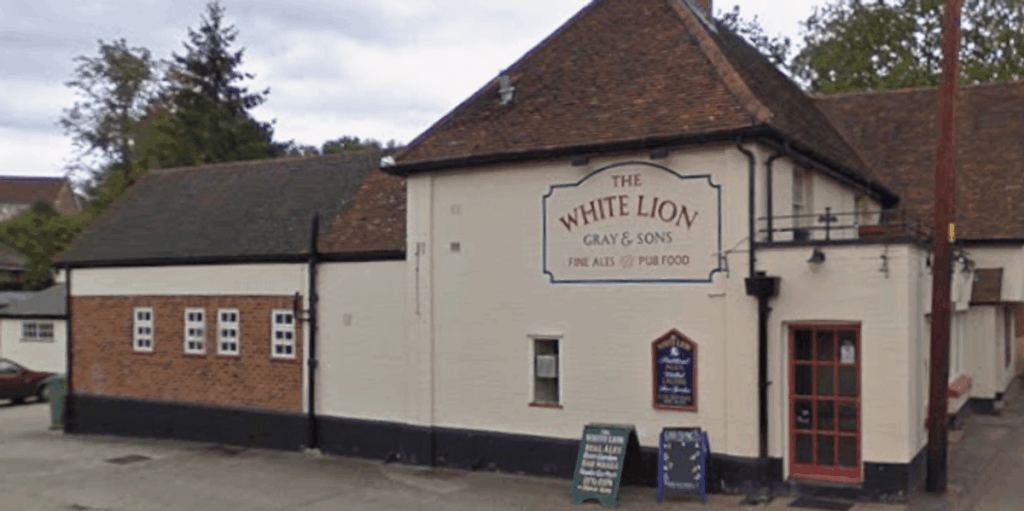 Essex news: Barmaid pulls her final pint as she retires after 53 years of serving punters