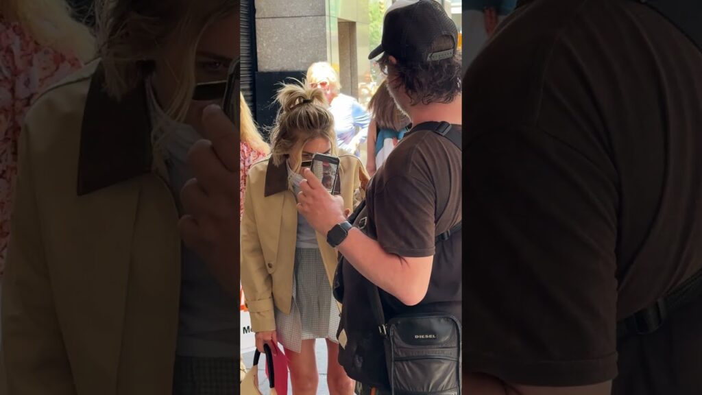 Julianne Hough - Leaving Tony Award Rehearsals Speaking with a Fan - 6.7.26