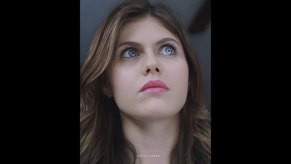 She has the most beautiful and unique eyes 👀❤️#eyes #alexandradaddario #ytshorts She has the most beautiful and unique eyes 👀❤️#eyes #alexandradaddario #ytshorts
