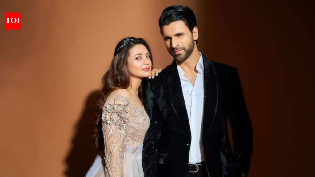 Vivek Dahiya Fatherhood: Vivek Dahiya reveals his ‘identity’ has changed after becoming a father; says, ‘Dil ki dhadkan badal gayi hai’ Vivek Dahiya Fatherhood: Vivek Dahiya reveals his ‘identity’ has changed after becoming a father; says, ‘Dil ki dhadkan badal gayi hai’