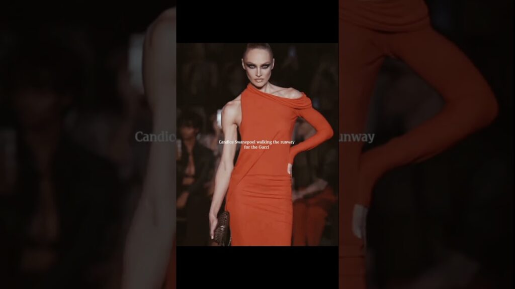 Candice Swanepoel Walk 🔥 #fashiontrends #trendingshorts #model #runway #viralshorts