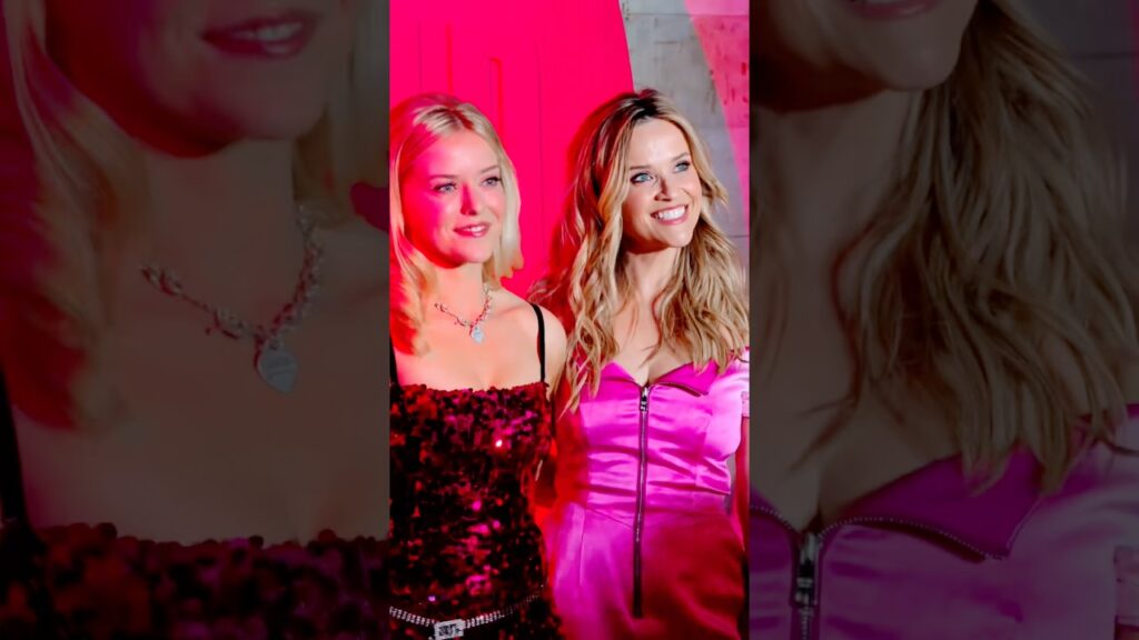 Lexi Minetree and Reese Witherspoon at an event to celebrate “Elle World” in NY. #reesewitherspoon