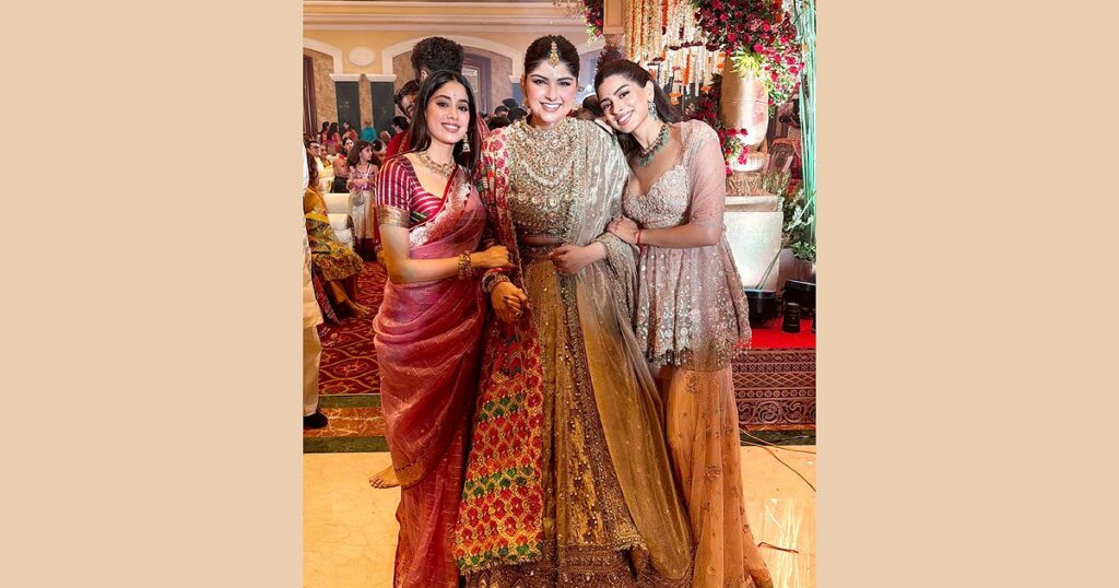 Janhvi-Khushi Enjoy Anshula's Wedding Celebrations