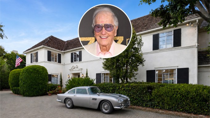Pat Boone's House in Photos