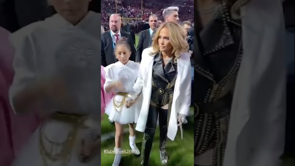 Jennifer Lopez & Emme For Super Bowl #JLo #Shorts