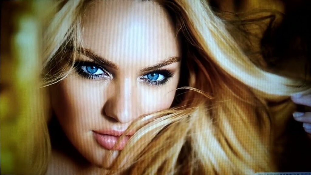 James Ingram - I Don't Have A Heart (Photos Candice Swanepoel Victoria Secret)
