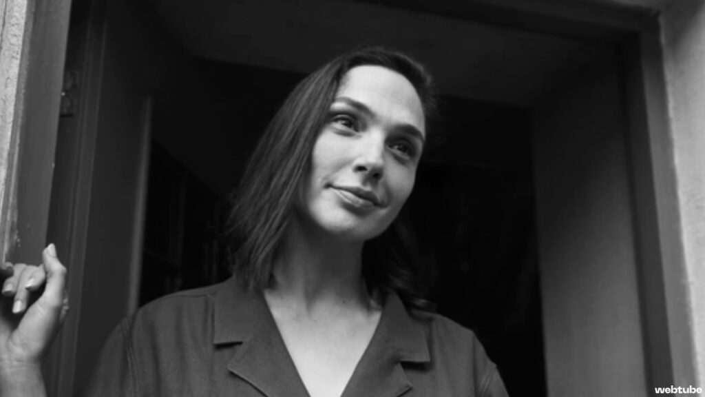 In The Hand Of Dante Hot Scenes Timing | REVIEW | Gal Gadot Hot | Web Series Timing