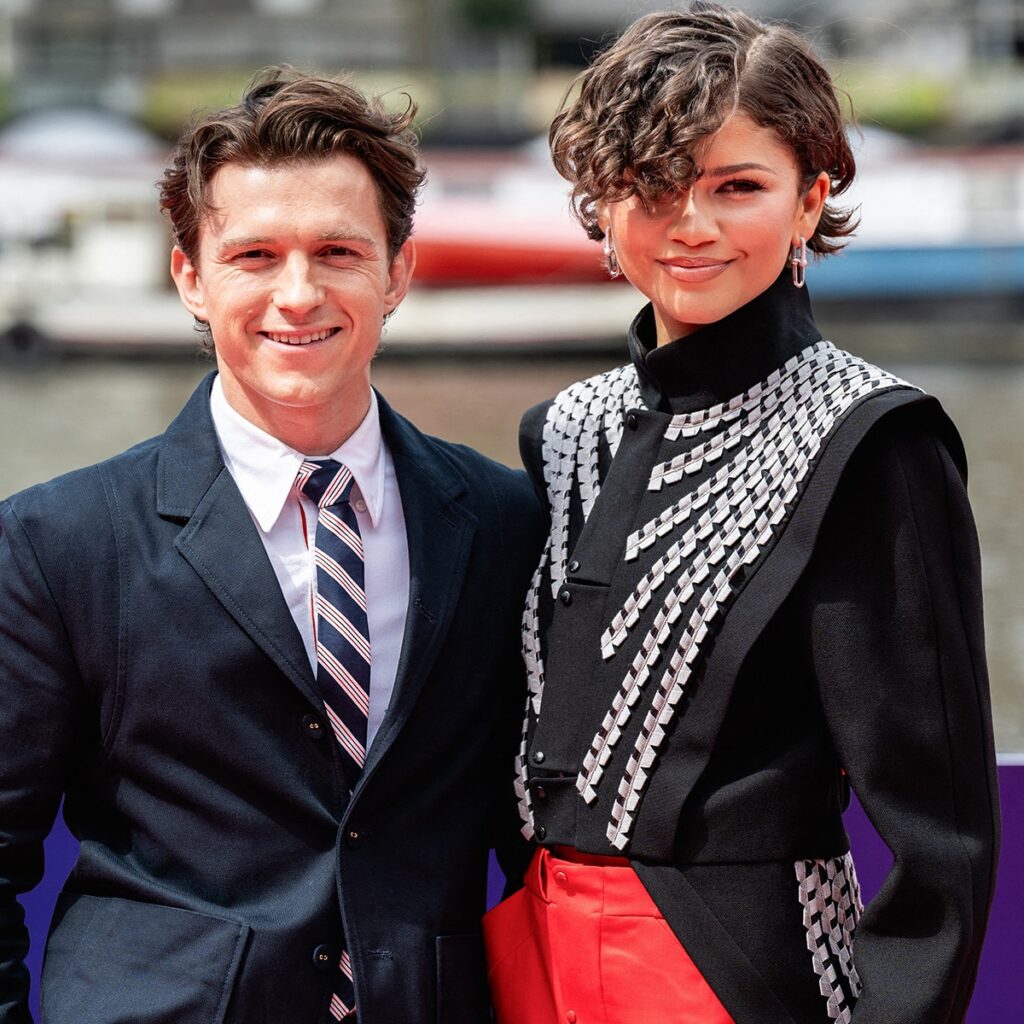 Zendaya Shows Off Wedding Band After Tom Holland Confirms Marriage Zendaya Shows Off Wedding Band After Tom Holland Confirms Marriage