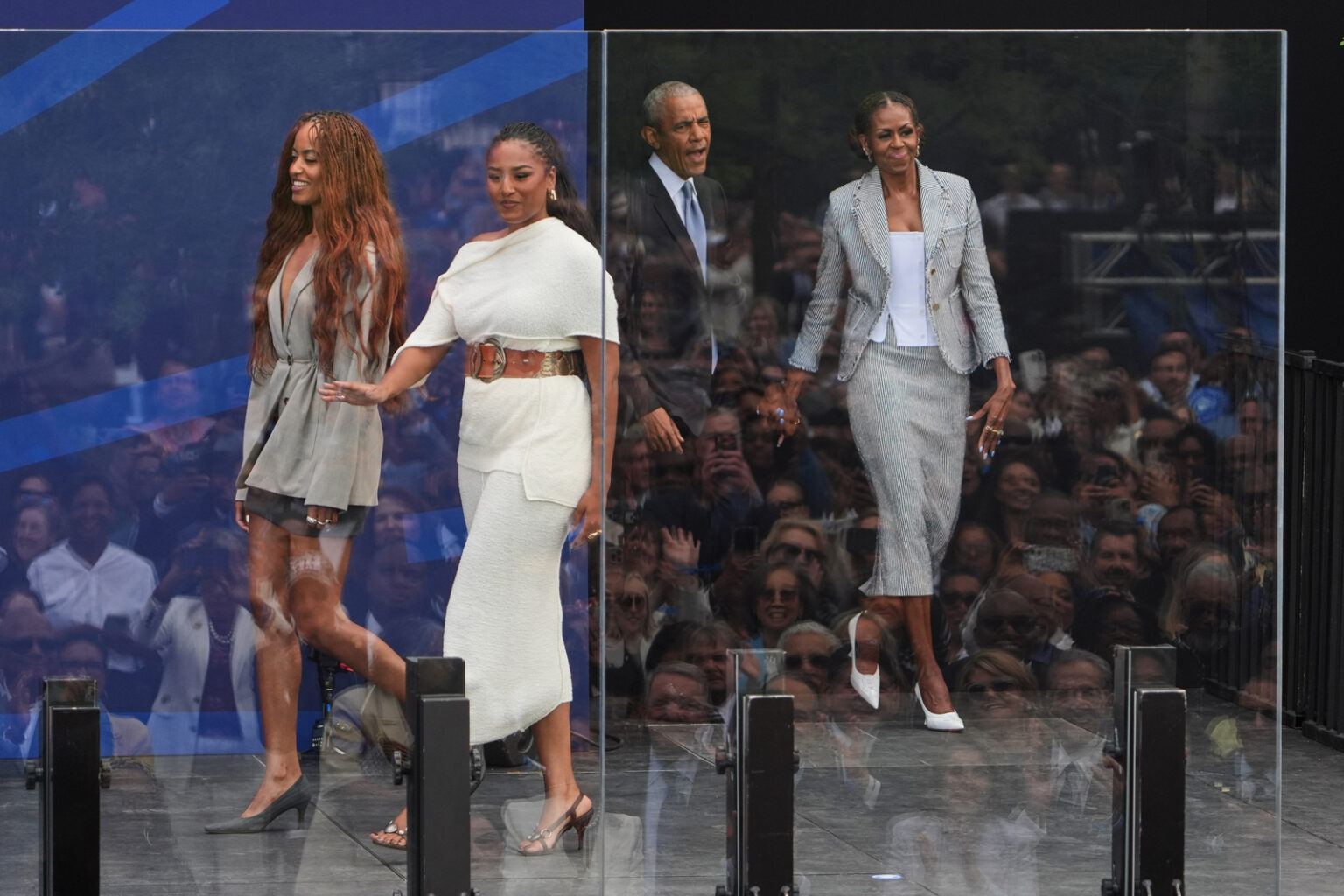 Obama Center's opening draws former presidents, music legends and A-list celebrities