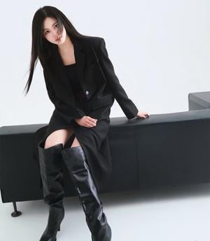 More aspiring K-pop idols are retiring in their 20s as unstable incomes, uncertain career prospects and mounting mental strain push many lesser-known artists to leave the industry early.