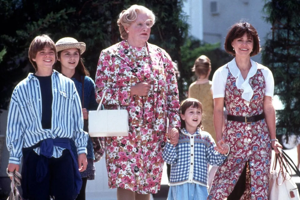 'Mrs. Doubtfire' cast.Credit: Snap/Shutterstock