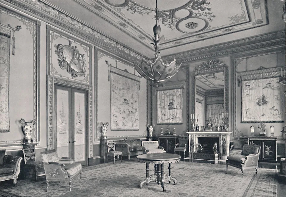 The Centre Room