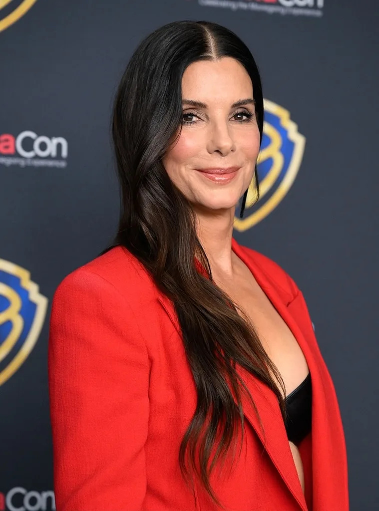 <p>Sandra Bullock</p>