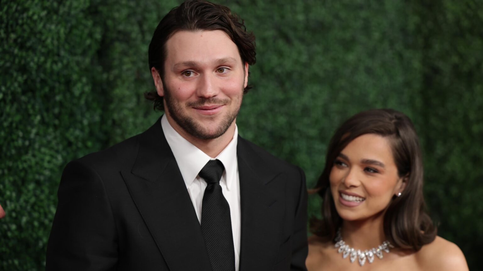 Bills’ Josh Allen, Wife Hailee Steinfeld Reveal Name of Newborn Daughter in IG Photo Bills' Josh Allen, Wife Hailee Steinfeld Reveal Name of Newborn Daughter in IG Photo