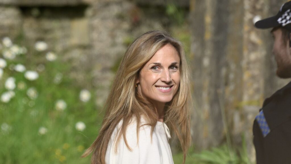 Bride-to-be Harriet Sperling is radiant in low-key outfit for church rehearsal on eve of her royal wedding to Peter Phillips Bride-to-be Harriet Sperling is radiant in low-key outfit for church rehearsal on eve of her royal wedding to Peter Phillips