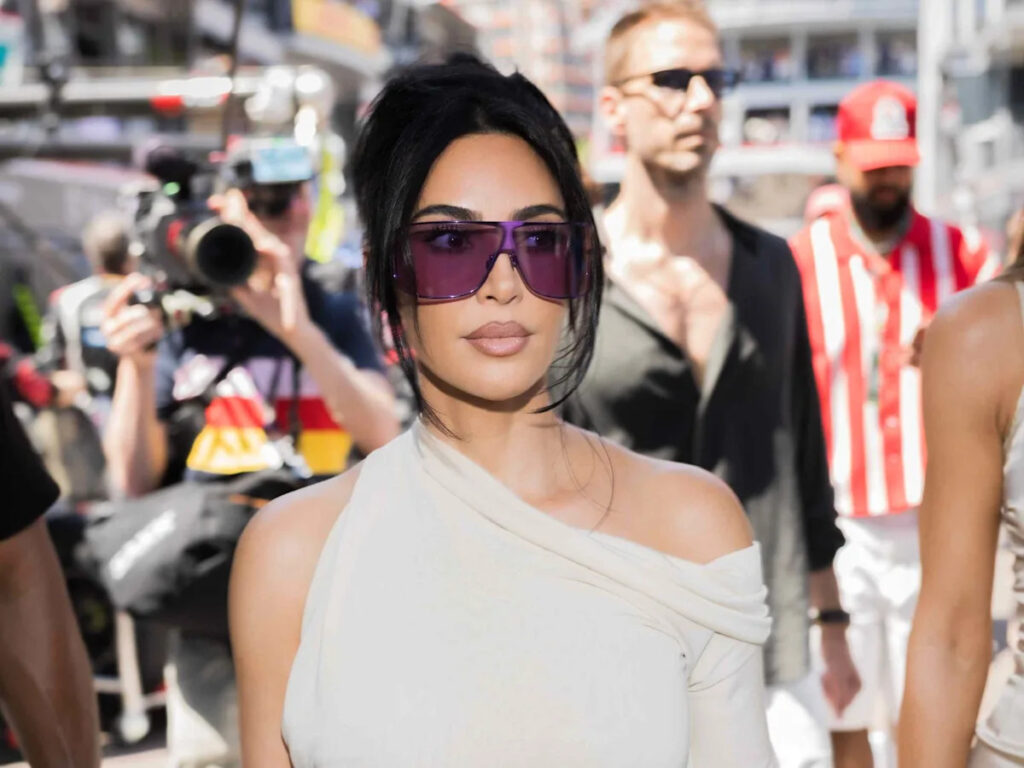 Kim Kardashian's Asymmetrical Cream Bodycon Dress Is Totally Backless as She Supports Lewis Hamilton at Grand Prix