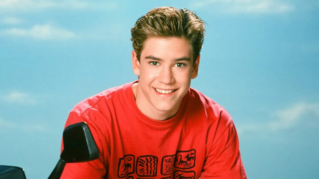 ‘Saved by the Bell’ Star Mark-Paul Gosselaar, 52, Accused of Faking Six-Pack Abs ‘Saved by the Bell’ Star Mark-Paul Gosselaar, 52, Accused of Faking Six-Pack Abs
