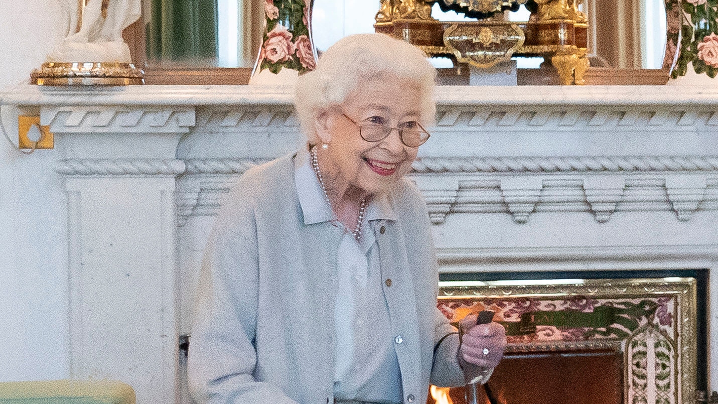 Queen Elizabeth II smiles at Balmoral Castle in Ballater, Scotland, on September 6, 2022