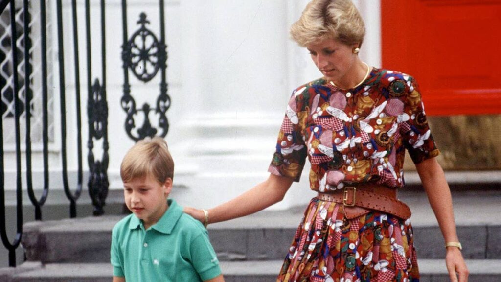 Prince William’s secret ‘battle’ with royal nanny behind Kensington Palace walls Prince William's secret 'battle' with royal nanny behind Kensington Palace walls