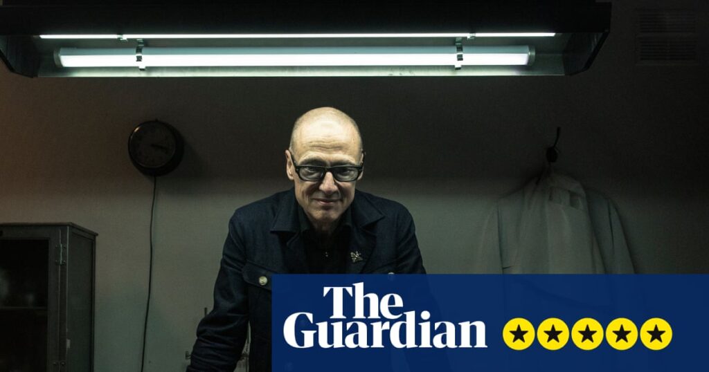 The Alien Autopsy Scandal review – an exquisite, playful look at how a faked video swept the world | Television The Alien Autopsy Scandal review – an exquisite, playful look at how a faked video swept the world | Television