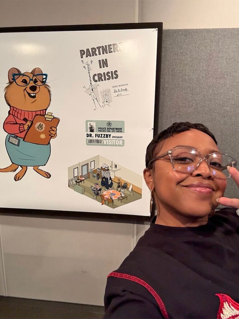 Quinta Brunson schools some kids IRL on the new episode of 'Celebrity Substitute,' where she helps host Julian Shapiro-Barnum teach elementary schoolers how to write for TV.⁠