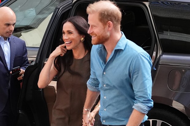 MELBOURNE, AUSTRALIA - APRIL 16: Meghan, Duchess of Sussex, and Prince Harry, Duke of Sussex arrive for a visit to batry Australia, a mental health engagement program at Swinburne University of Technology on April 16, 2026 in Melbourne, Australia. The Duke and Duchess of Sussex are on a four-day visit to Australia, with engagements across Melbourne, Canberra and Sydney. (Photo by Jonathan Brady/PA Wire-Pool/Getty Images)