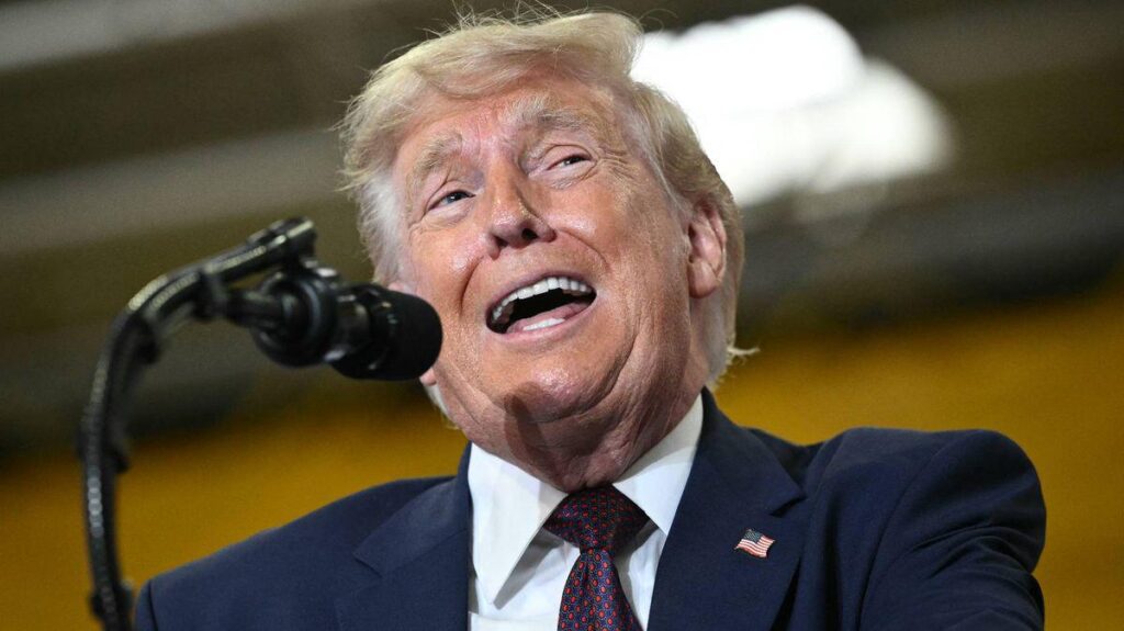 Donald Trump's rally speech backfires as Fox News viewers brand him 'deranged'