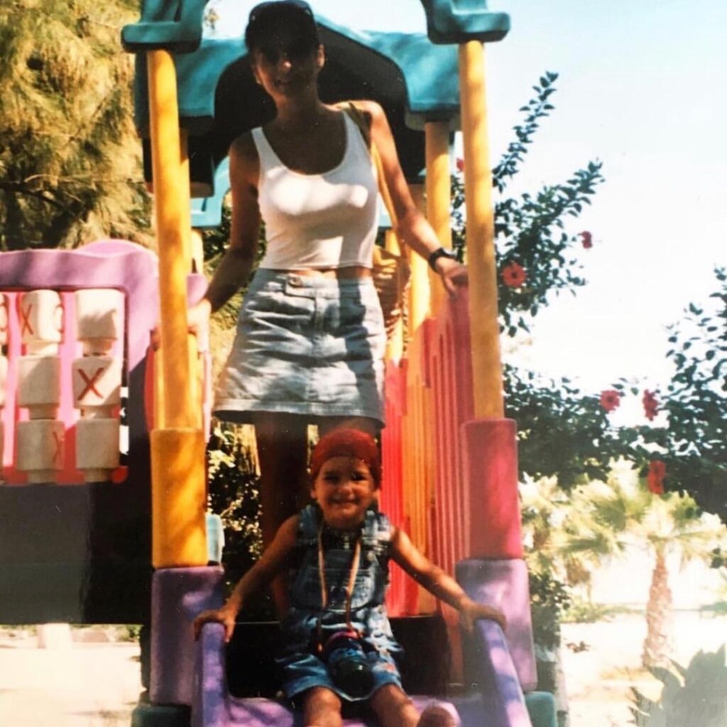 Dua Lipa wishes her mom, Anesa, a happy birthday