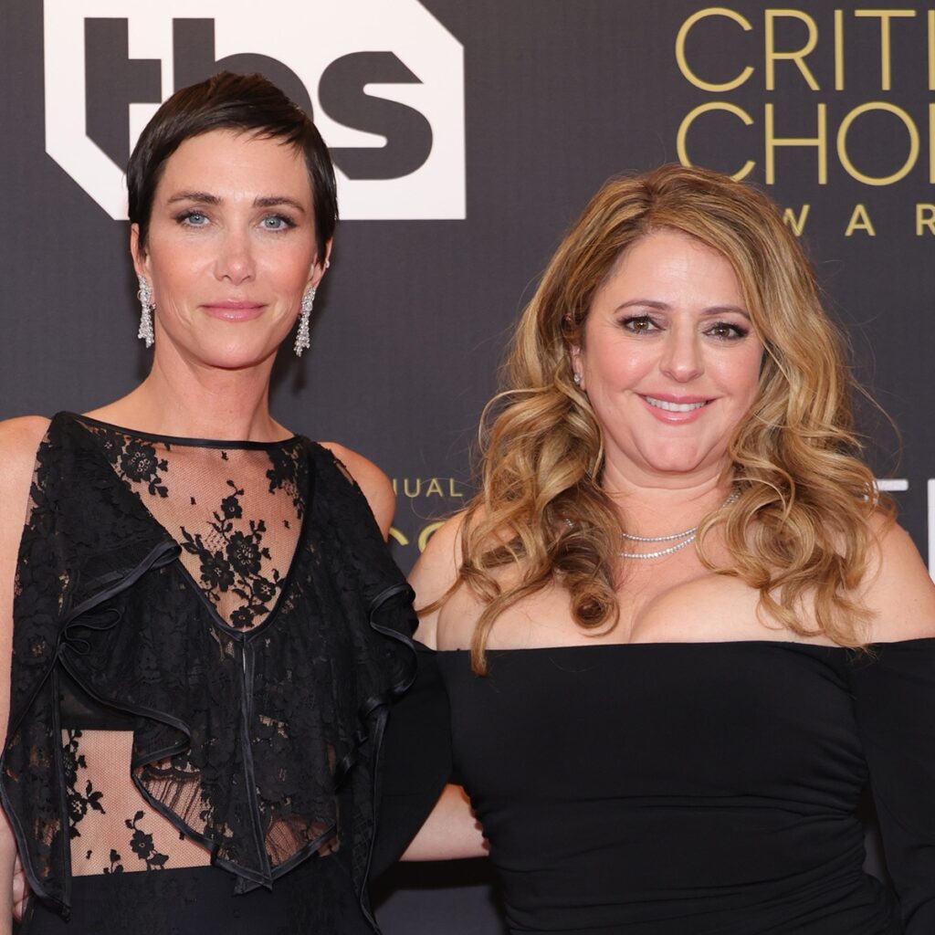 Bridesmaids Writer Annie Mumolo Details Cut Vegas Storyline, Plane Scene Bridesmaids Writer Annie Mumolo Details Cut Vegas Storyline, Plane Scene
