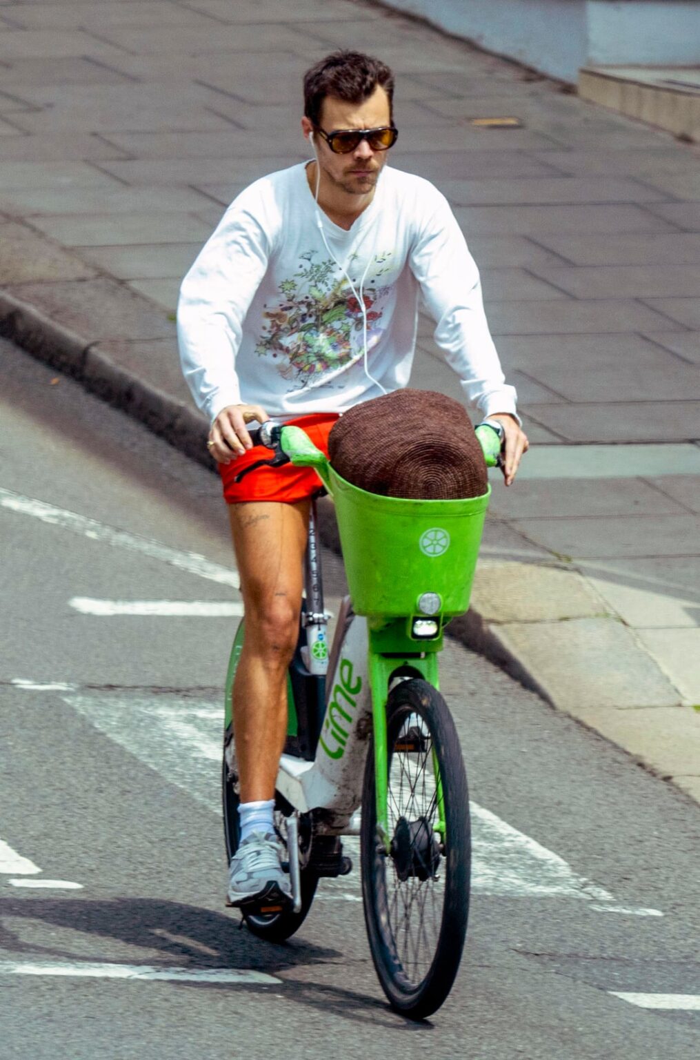 Harry Styles reunited with his love of Lime bikes in London