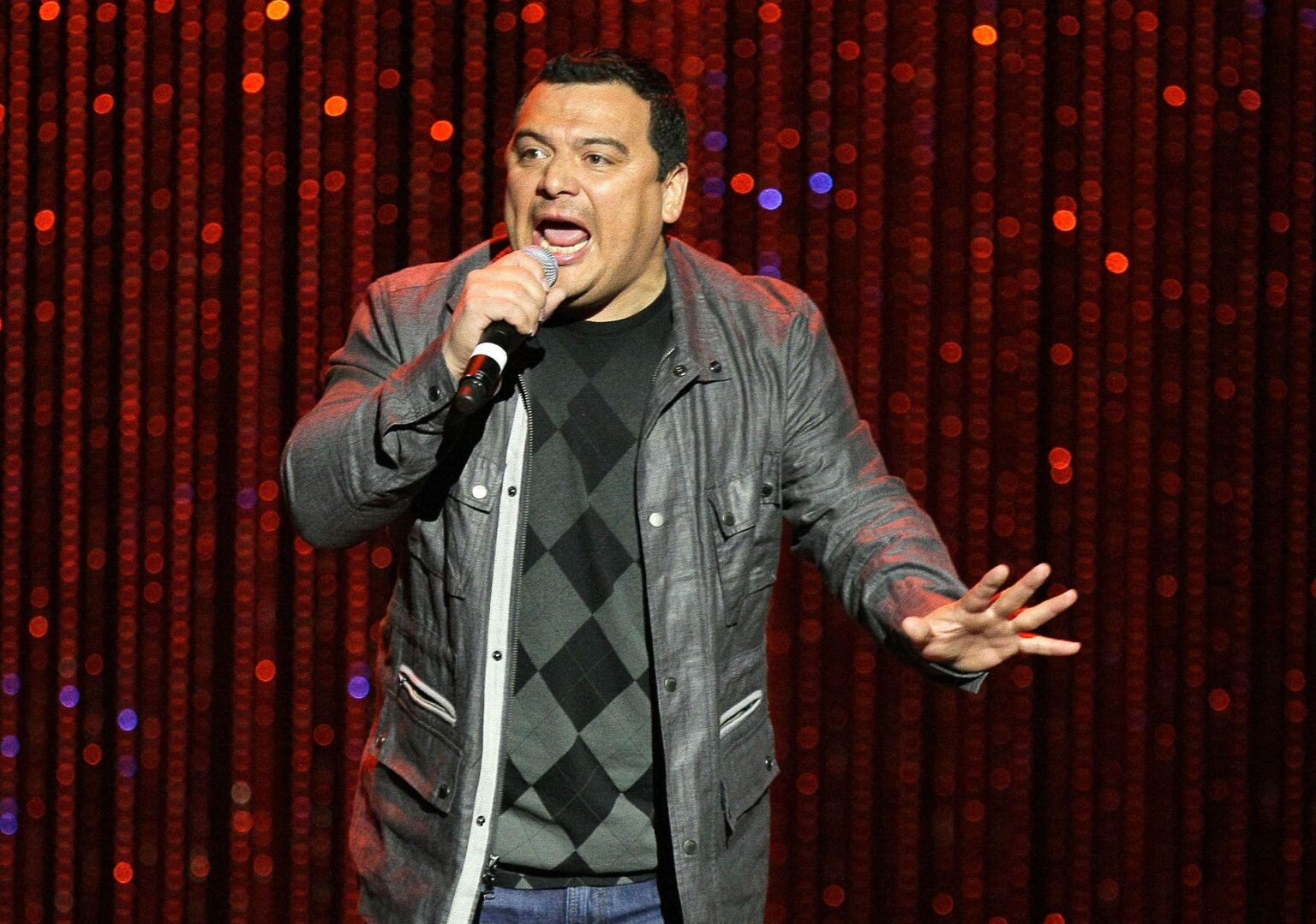 Comedian Carlos Mencia faces 12 felony charges for failing to report more than $8M in earnings