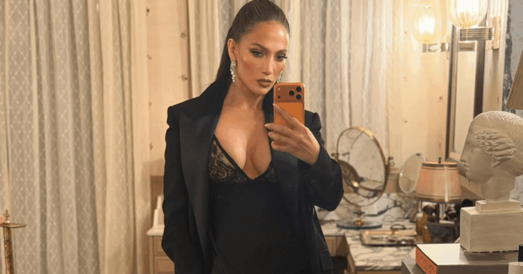 Jennifer Lopez Opens up About Having 'Very Little Help' Raising Her Twins