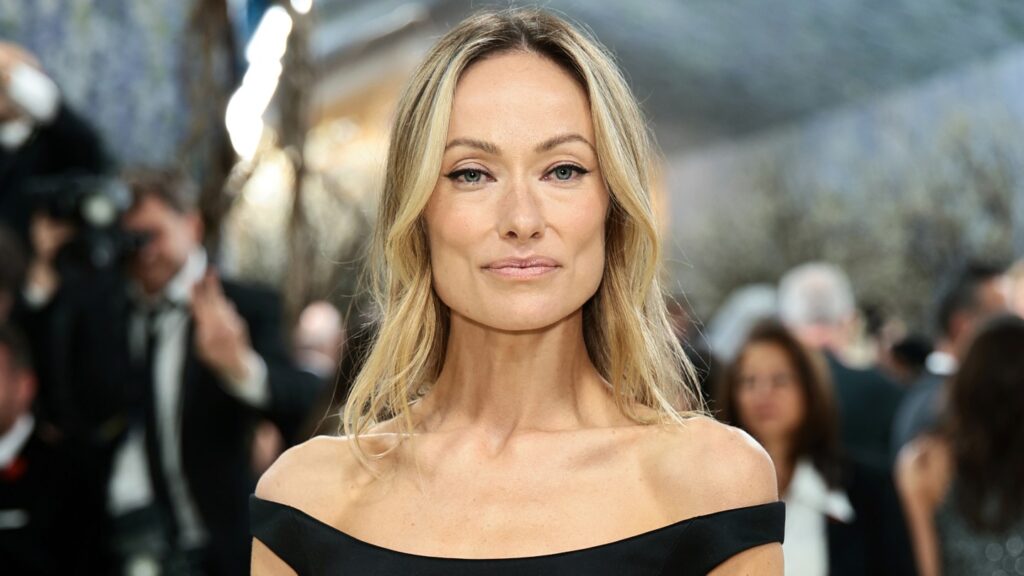 Olivia Wilde Talks Jason Sudeikis, Harry Styles, CinemaCon Moment Olivia Wilde Talks Jason Sudeikis, Harry Styles, CinemaCon Moment