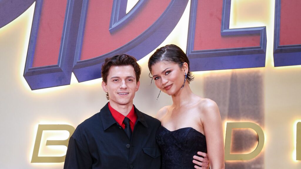 Zendaya and Tom Holland Just Made Their Red-Carpet Debut As Husband and Wife Zendaya and Tom Holland Just Made Their Red-Carpet Debut As Husband and Wife