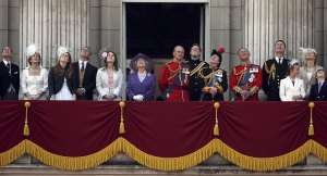 LONDON - JUNE 17: The British Royal Family look on from the balcony at the Queen's Birthday Parade and Trooping The Colour at Buckingham Palace on June 17, 2006 in London, England. (Photo by MJ Kim/Getty Images)