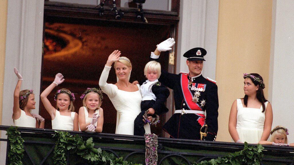 A rapist. An Epstein chum. And a shaman who once sold medallions to ‘prevent Covid’. Meet the royal family who put Windsors’ troubles in the shade A rapist. An Epstein chum. And a shaman who once sold medallions to 'prevent Covid'. Meet the royal family who put Windsors' troubles in the shade