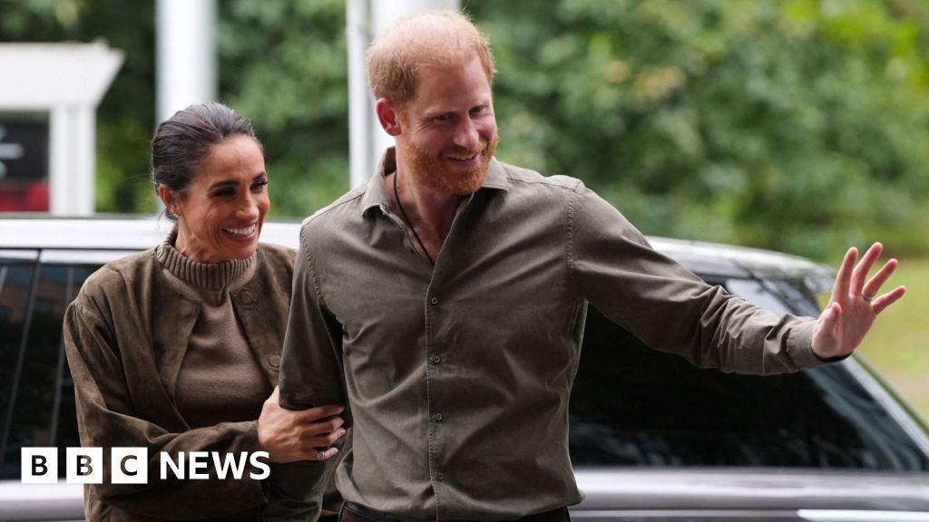 Harry and Meghan accept offer to stay at royal estate during UK visit