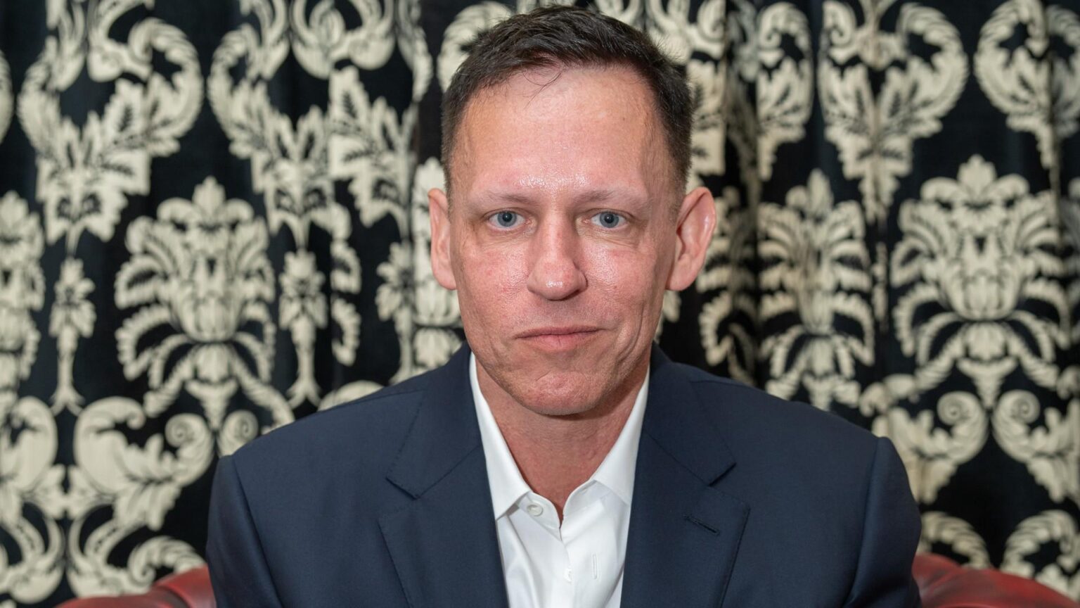 Peter Thiel's "Dialog" network has been leaked and it includes Treasury Secretary Scott Bessent, Ted Cruz, and Joseph Gordon-Levitt.